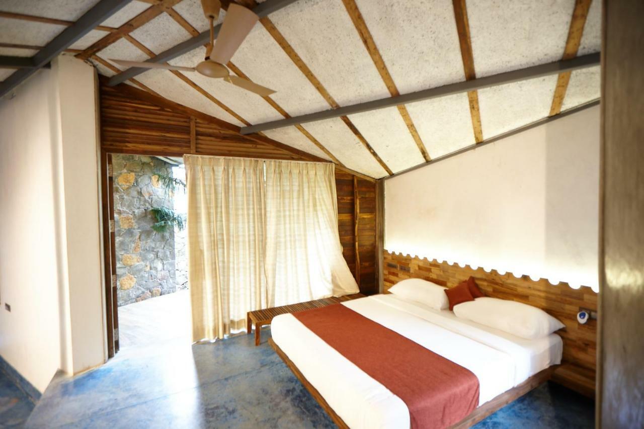 הוילה Nethersole Dam Lake View Forest Retreat, Kamshet מראה חיצוני תמונה